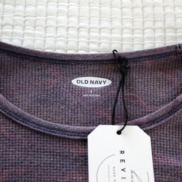 Handmade tie dye thermal top by Hue Revival - Picture 4 of 12